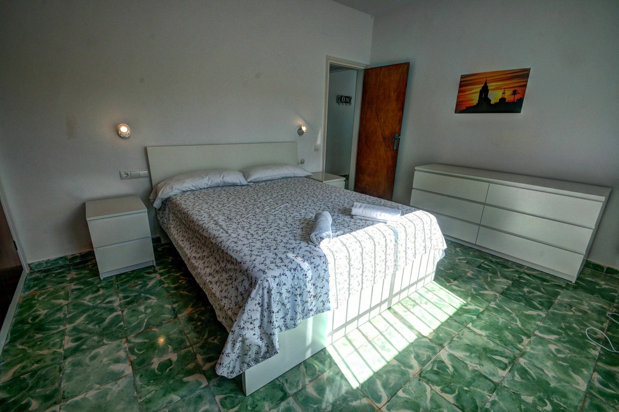 Villa Family House By Helloapartments