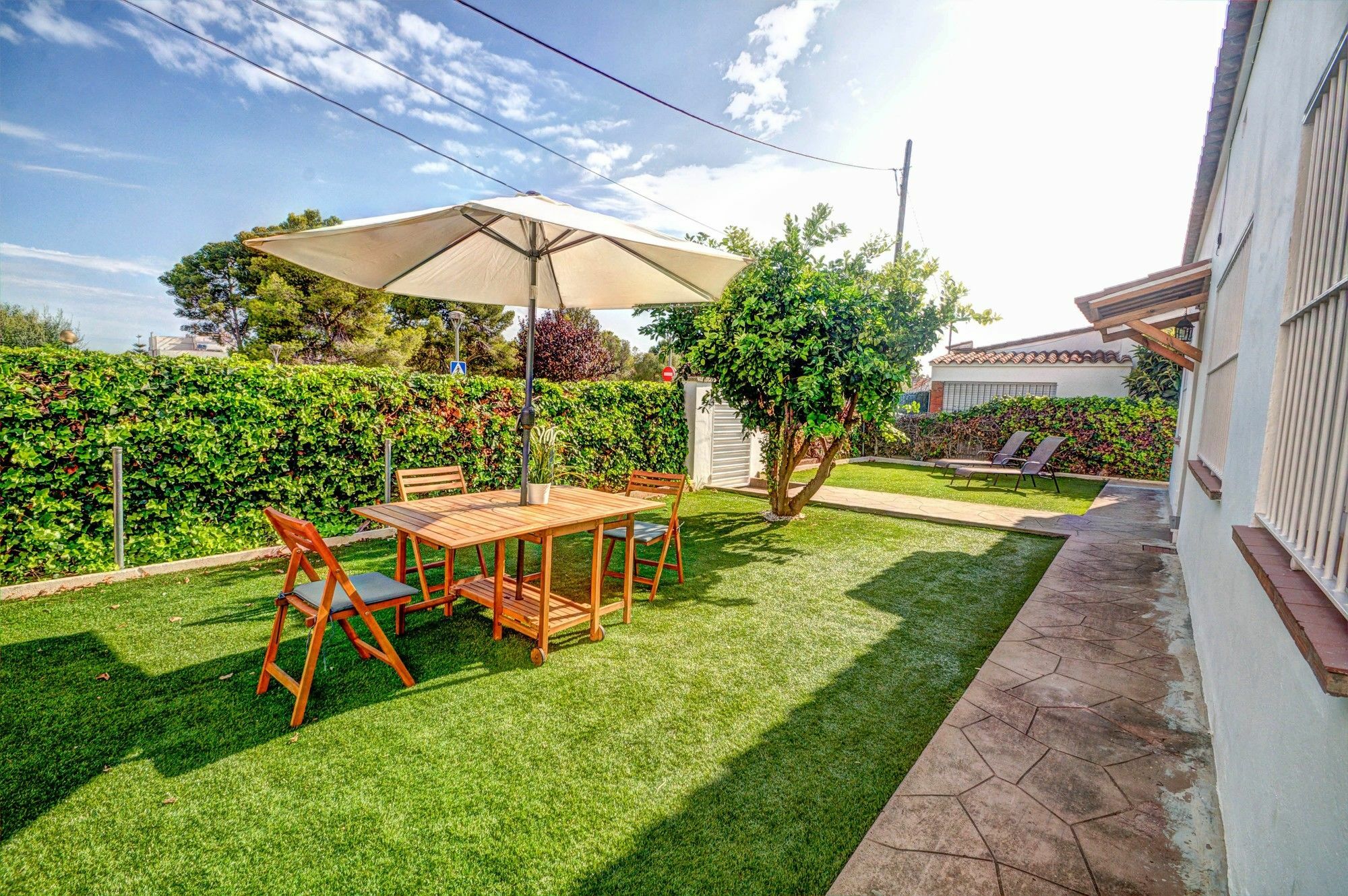 Family House By Helloapartments Villa