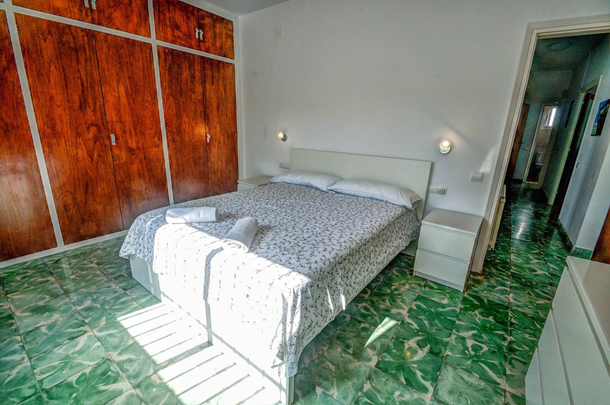 Family House By Helloapartments Villa